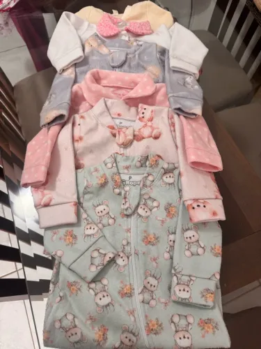Lotinho roupa menina P