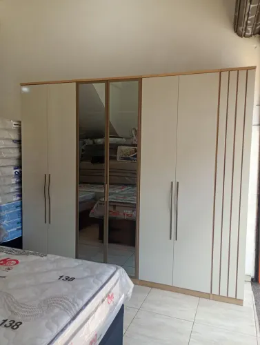 Guarda Roupa 6 Portas Loja de Planejados vende Mostruário OPORTUNIDADE ÚNICA!