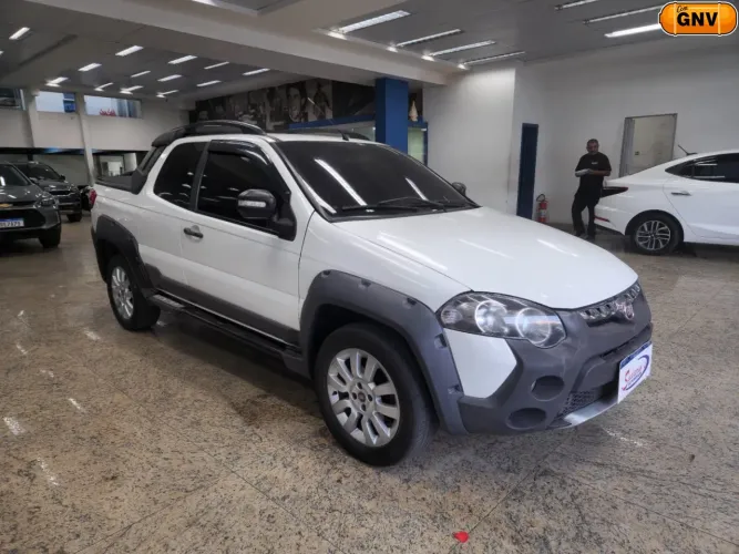 Fiat Strada Adventure1.8/ 1.8 Locker Flex CD 2016