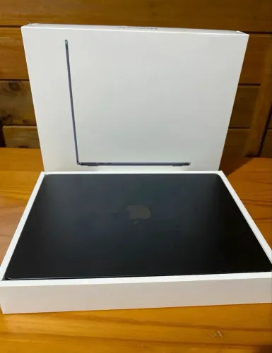 MacBook Air M2