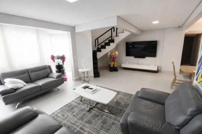 Cobertura mobiliada com 4 dormitórios à venda, 305 m² por R$ 2.300.000 - Setor Oeste - Goi
