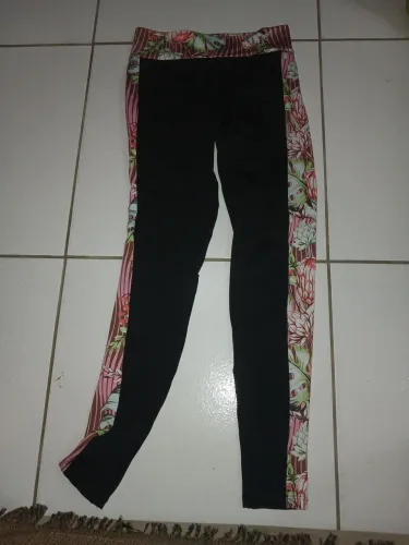 Calça Legging Feminina Preta de Malha