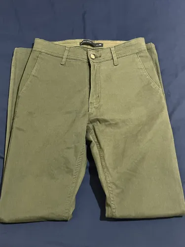 Calça de Sarja