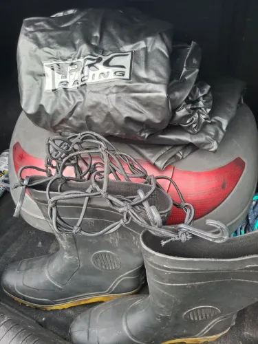 Baú, capa de chuva gg bota 42 bag iffod 