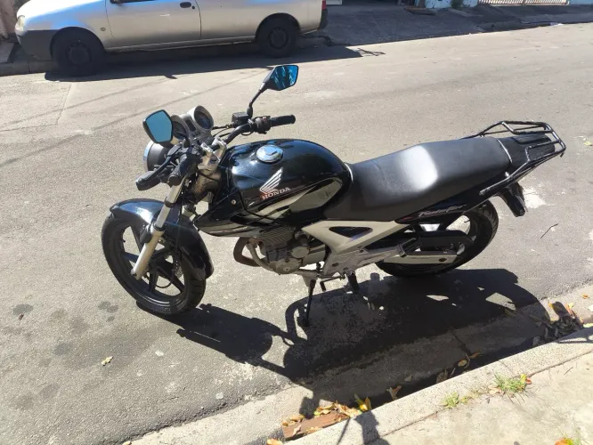 Vende se cbx 250 Twister 
