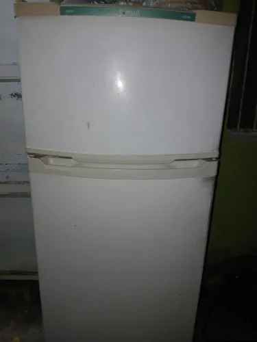 Geladeira Consul defrost