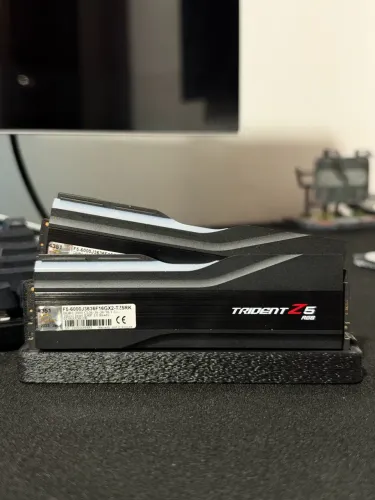 G.skill trident z5 rgb 6000mhz cl36 semi nova