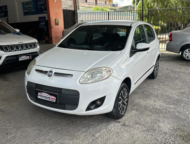 Fiat Palio Attractive 1.0 EVO Fire Flex 8V 5P 2013