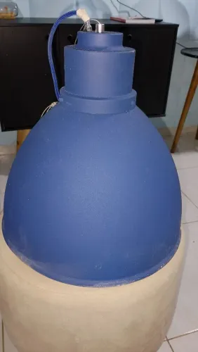Duas luminárias por 150
