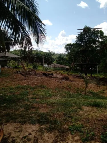 Vende-se sítio bem localizado
