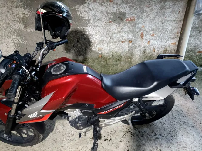 Cg titan 2025 ABS completa 160cc estado de 0km 16mil km estudo trocas menor valor