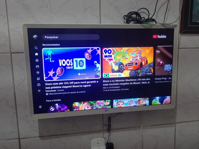Tv em um bom estado de uso 