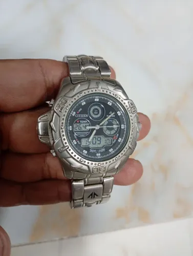 Relógio Citizen Promaster C700