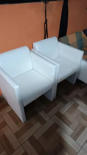 Poltronas Nina Slim 1 Lugar Pé Fechado Novas