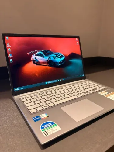 Notebook Asus Vivobook - i5-13°Geração - 8GB Ram - SSD 512GB, novo