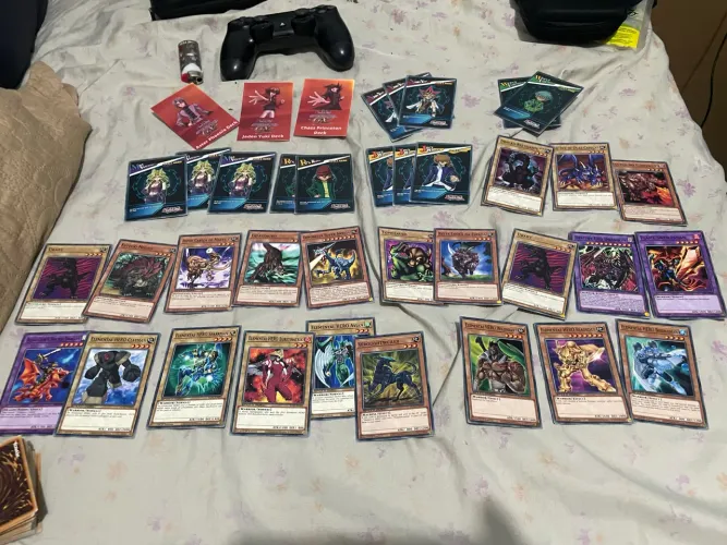 Lote de cards de YU-GI-OH SPEED DUEL