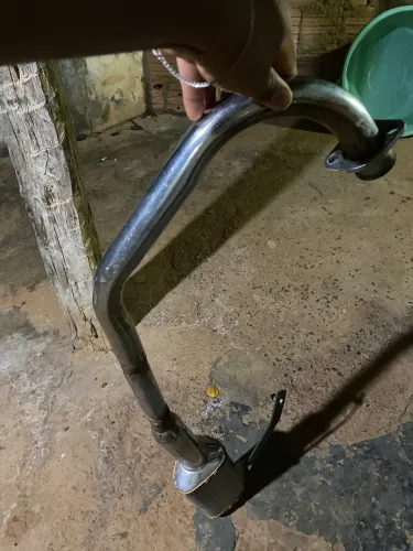 Vendo escape de 125