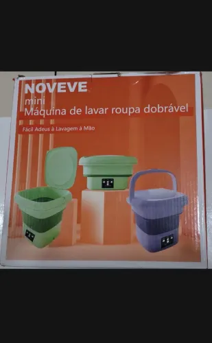 Mini máquina de lavar roupas cor rosa