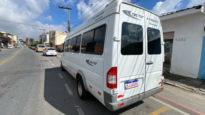Mercedes-Benz Sprinter 413 Van Luxo 2.2 16 E 20L Dies 2008
