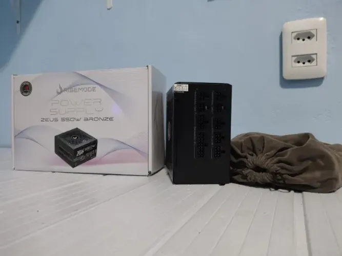 Fonte Rise Mode Zeus 550W Bronze Modular