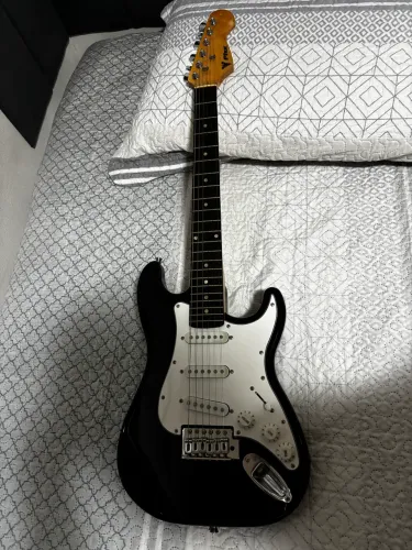 Guitarra 3/4