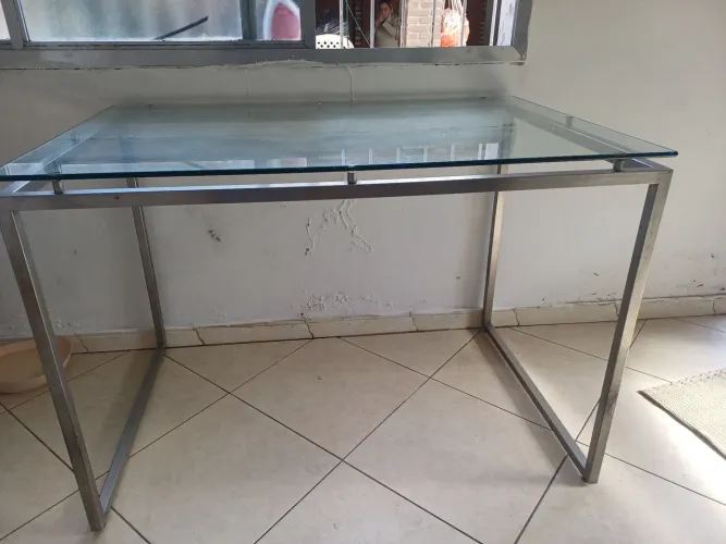 Mesa aço escovado tampo de vidro
