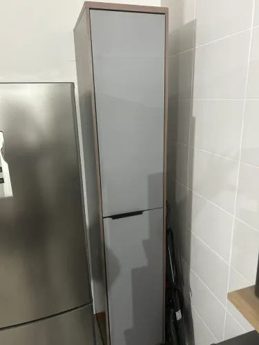 Paneleiro vertical