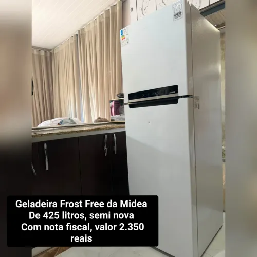 Geladeira Frost Free grande 