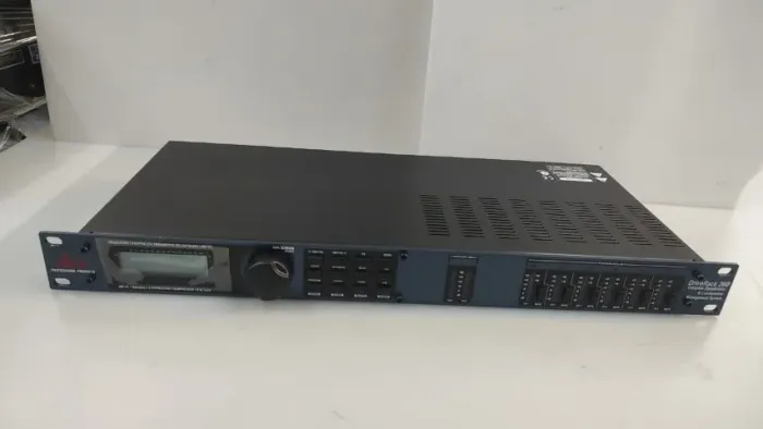 PROCESSADOR DBX DRIVERACK 260.POUCO USO