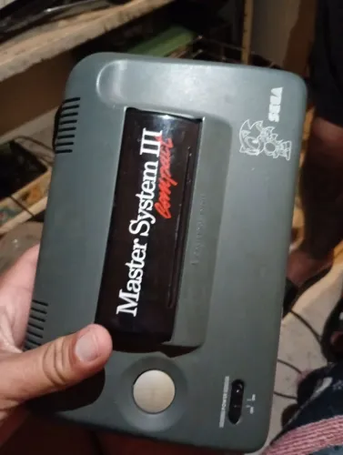 master system 3 compact (leia)