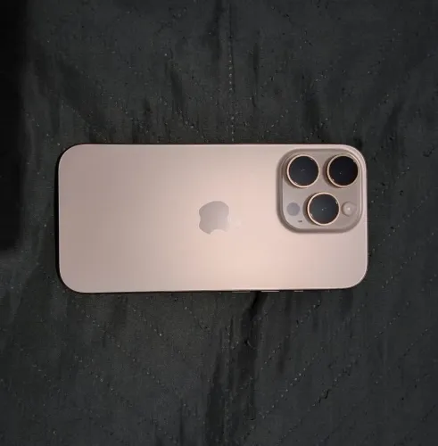 ABERTO PARA NEGOCIAÇÕES iPhone 16 Pro 128 gb