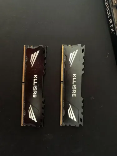 Memória RAM 16GB DDR4 2666MHz KLLISRE - Ótimo Estado!