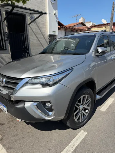 Toyota Hilux SW4 SRX 4X4 2.8 TDI 16V Dies. Aut. 2020