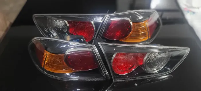 LANTERNA MITSUBISHI LANCER ANO 2012 Á 2019.R$700,00 