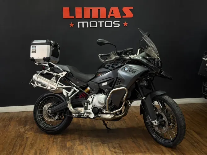 BMW Gs 850 Preta 2024 Triple Black Adventure - Apenas 20.800 KM.