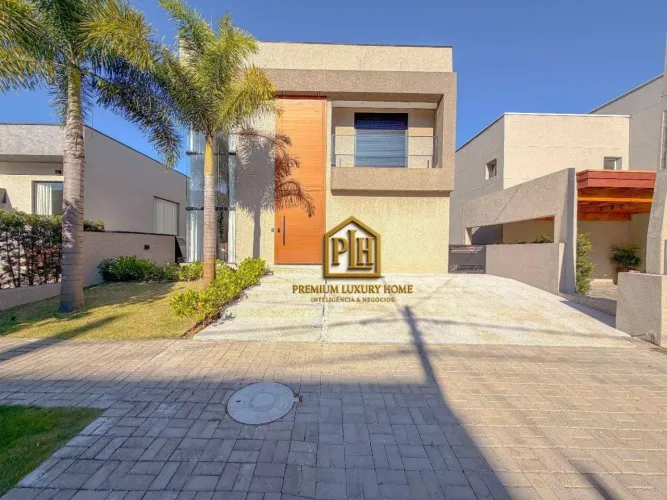 CASA COM 4 SUITES E UMA VISTA INCRIVEL EM CONDOMINIO FECHADO