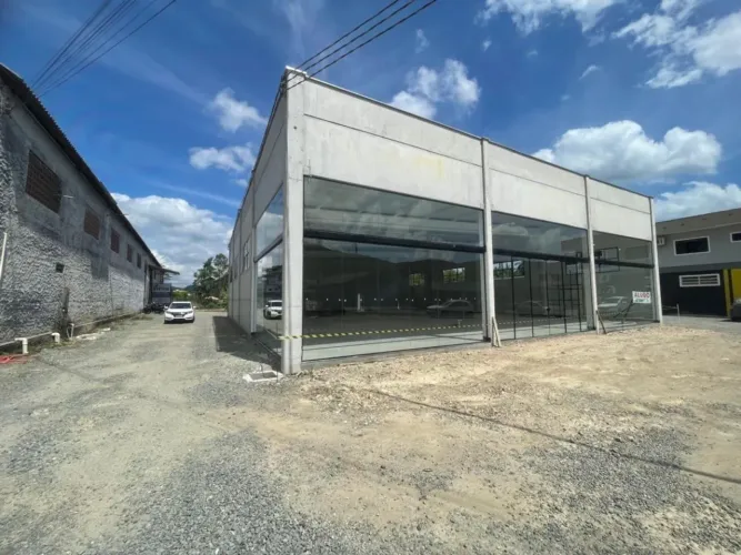 Galpão para alugar por R$ 10000.00, 500.00 m2 - AMIZADE - GUARAMIRIM/SC