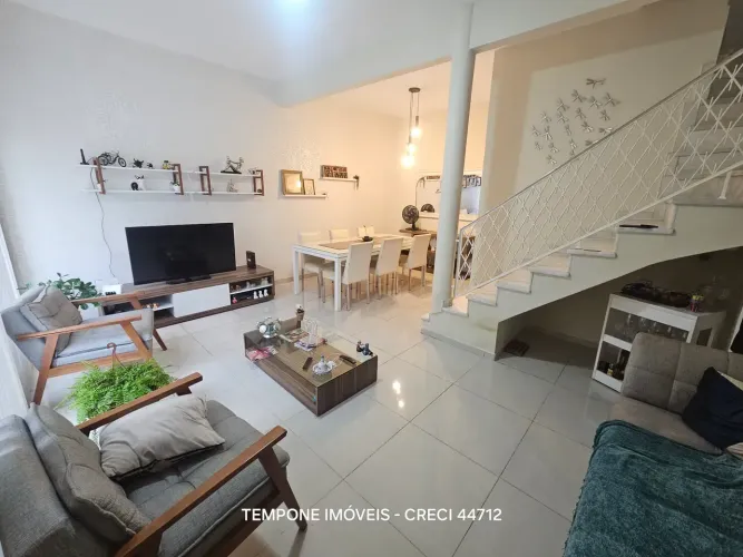 A melhor vila da Tijuca, Casa triplex a venda Próximo ao Metrô Uruguai!