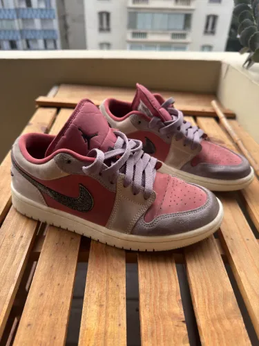 Air Jordan 1 Low Canyon Rust