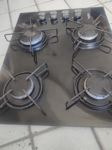 Fogão Cooktop sobreporde quatro bocas