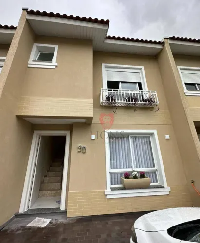 Sobrado com 3 dormitórios à venda, 90 m² por R$ 650.000,00 - Central Parque - Cachoeirinha