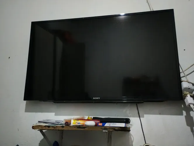 Vendo smart tv 43 polegadas parou de funcionar por falta de uso