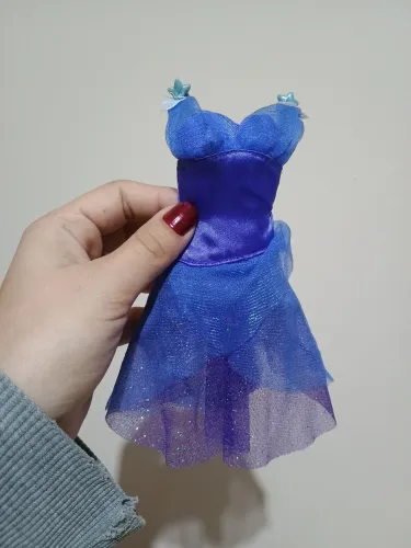 Vestido cortado boneca Courtney Barbie e as 12 princesas bailarinas