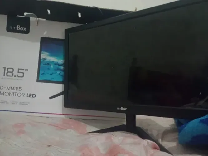 Monitor MnBox 18,5 polegadas