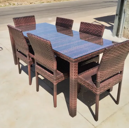 Jogo de Mesa de 06 Lugares Novas c/ vidro -