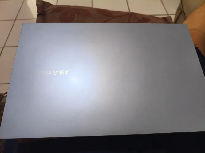 Asus vivobook Ryzen 7