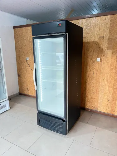 OPORTUNIDADE DE FREEZER VERTICAL