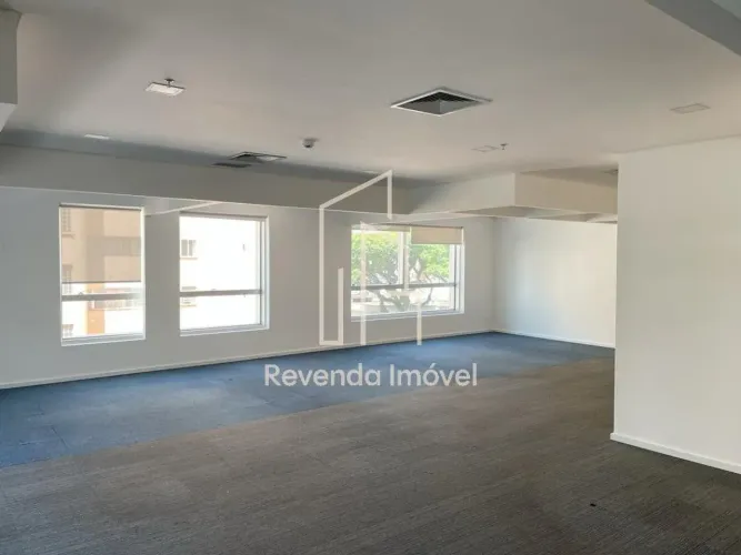 Conjunto Comercial na Bela Cintra com 400m2 para locação