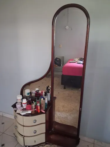Vende-se