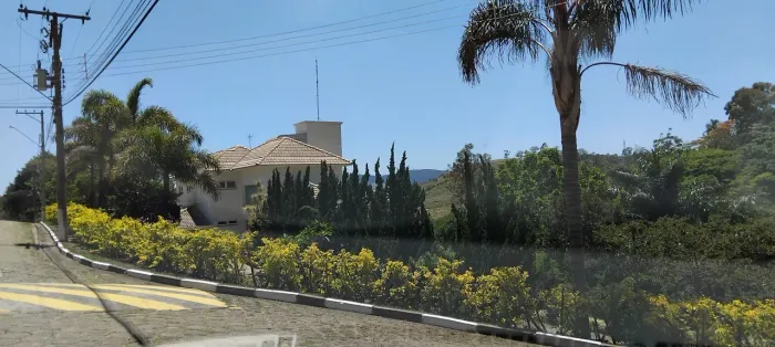 CASA À VENDA EM SERRA NEGRA SP